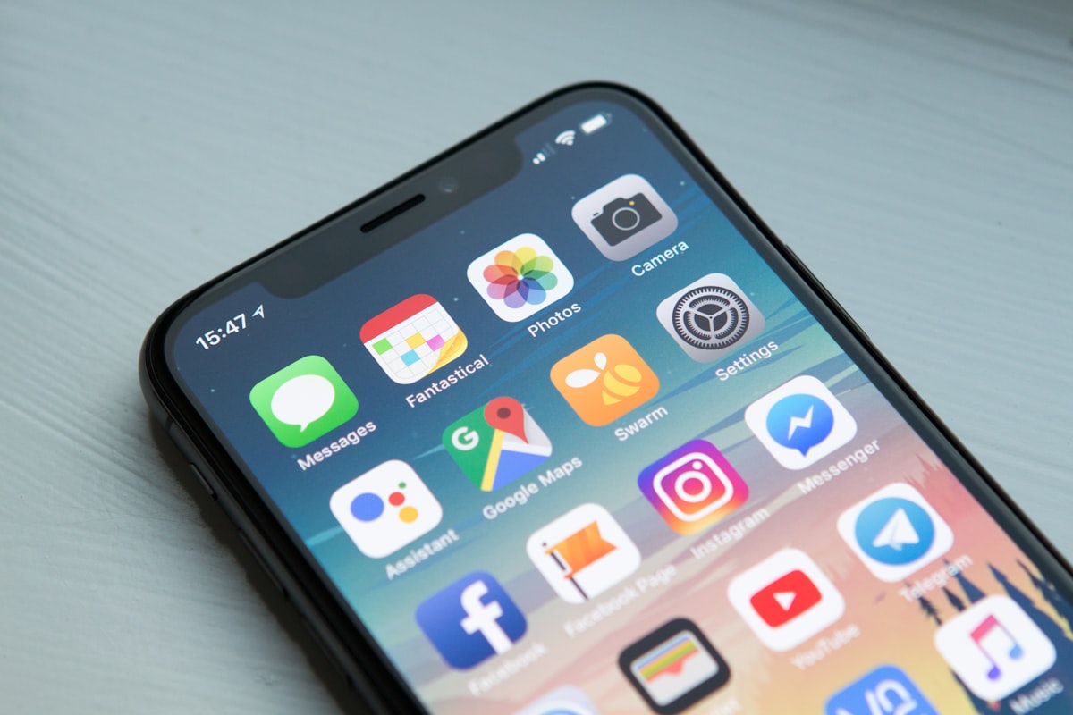 Mobile App Development - photo 1512941937669 90a1b58e7e9c